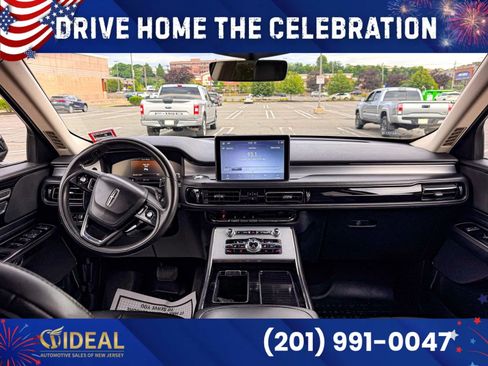 Used 2023 Lincoln Aviator AWD image 21