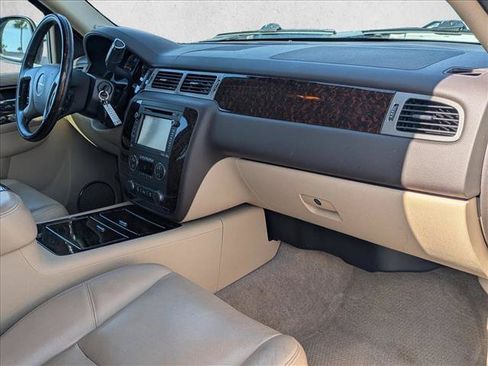 Used 2012 GMC Yukon Denali RWD image 25