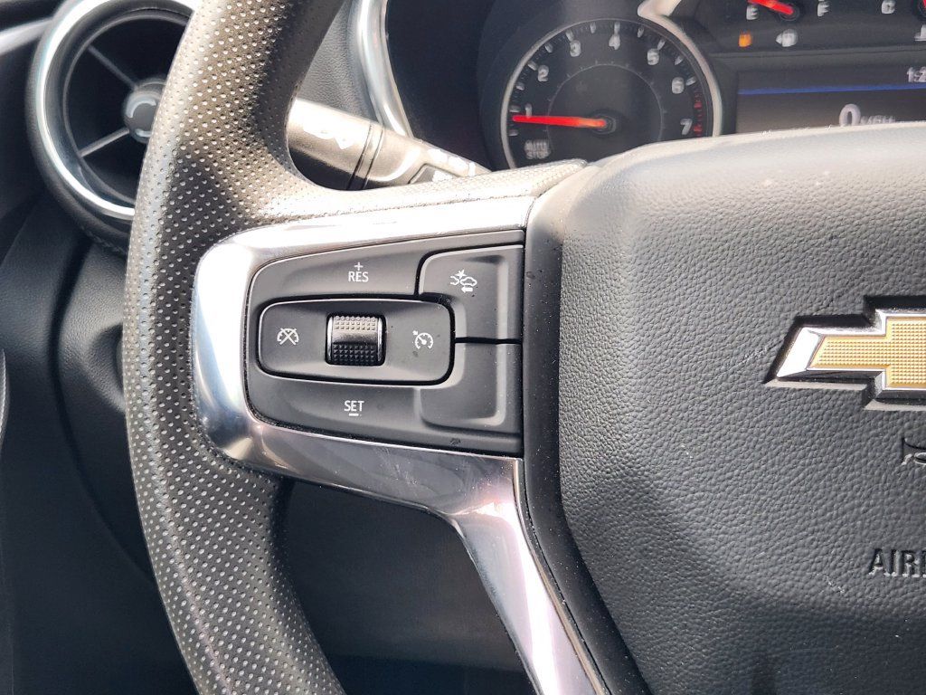 Used 2025 Chevrolet Blazer LT FWD image 26