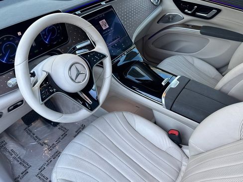 Used 2023 Mercedes-Benz EQS 450+ SUV image 10