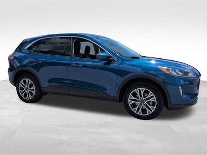 Certified 2022 Ford Escape SEL w/ Technology Package