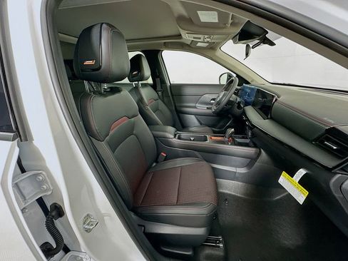 New 2026 Nissan Kicks SR w/ SR Premium Package image 35