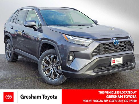 Used 2023 Toyota RAV4 XLE Premium image 1