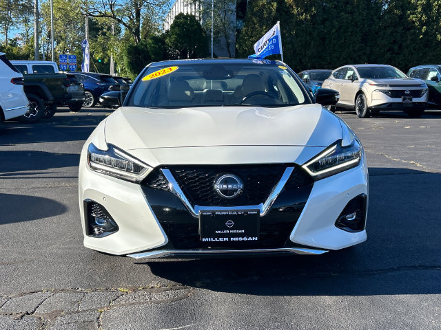 Used 2023 Nissan Maxima Platinum w/ Sport Mat Group FWD image 7