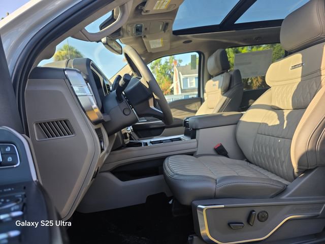 New 2026 Ford F250 Platinum w/ Platinum Plus Package AWD/4WD image 10