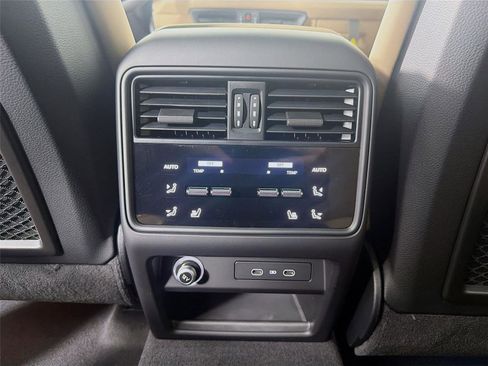 New 2026 Porsche Cayenne S image 22