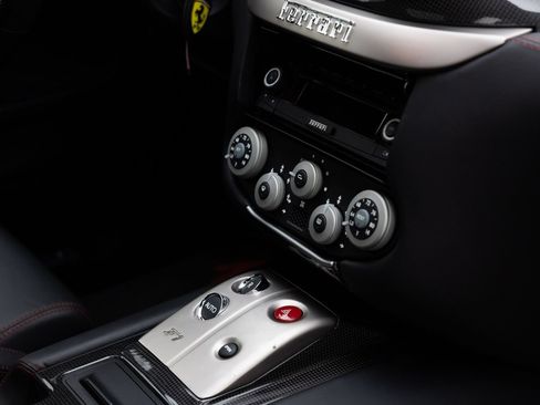 Used 2009 Ferrari 599 GTB Fiorano RWD image 28