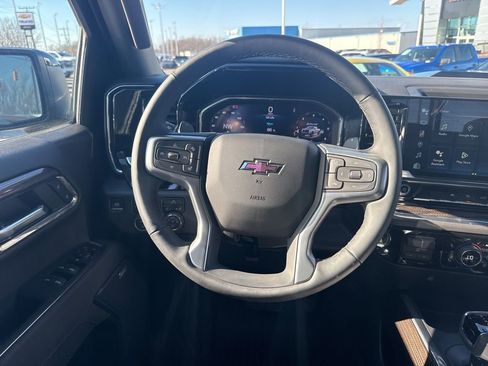 Used 2026 Chevrolet Silverado 1500 LT Trail Boss w/ Convenience Package II image 16