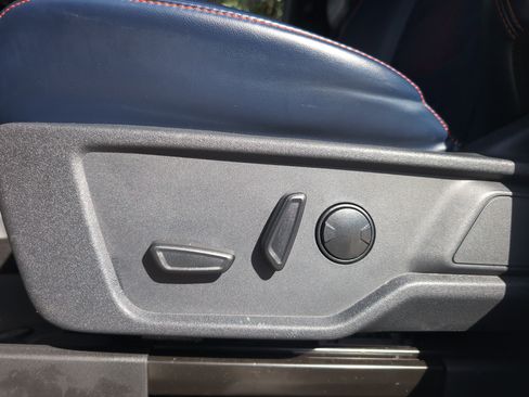 Used 2023 Ford Bronco Raptor image 17