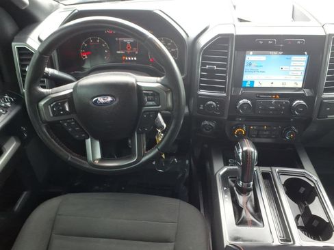 Used 2018 Ford F150 XLT w/ Equipment Group 302A Luxury image 9