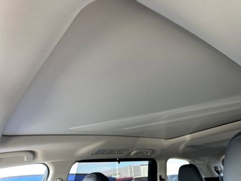 Used 2025 Subaru Ascent Bronze Edition image 74