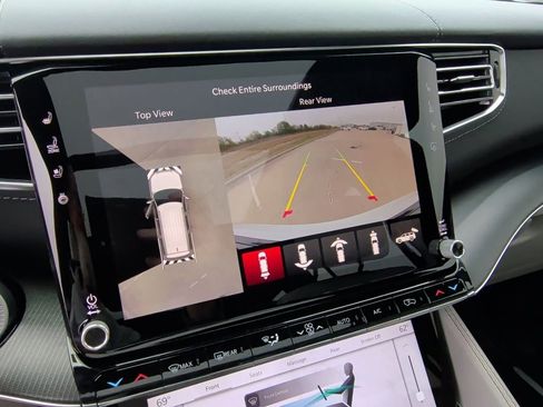 New 2026 Jeep Grand Wagoneer Summit image 27