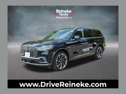 Used 2025 Lincoln Aviator Reserve w/ Equipment Group 201A AWD/4WD image 1