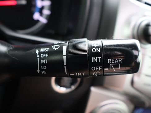 Used 2016 Toyota 4Runner Limited AWD/4WD image 33