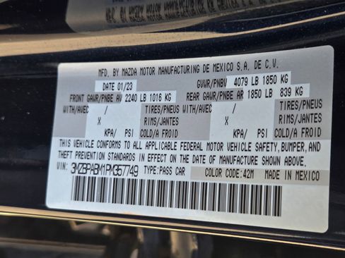 Used 2023 MAZDA MAZDA3 s FWD image 12