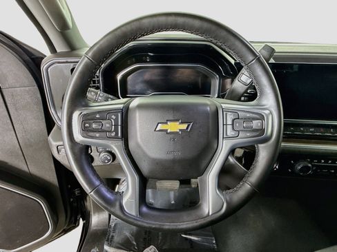 Used 2024 Chevrolet Silverado 1500 LT AWD/4WD image 13