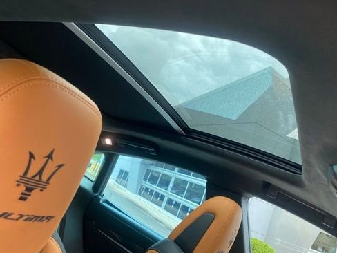 New 2024 Maserati Levante Trofeo image 41