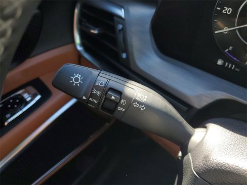 Certified 2025 Kia Telluride SX Prestige X-Line image 27