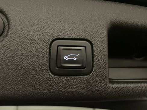 Used 2022 Chevrolet Equinox LT image 30