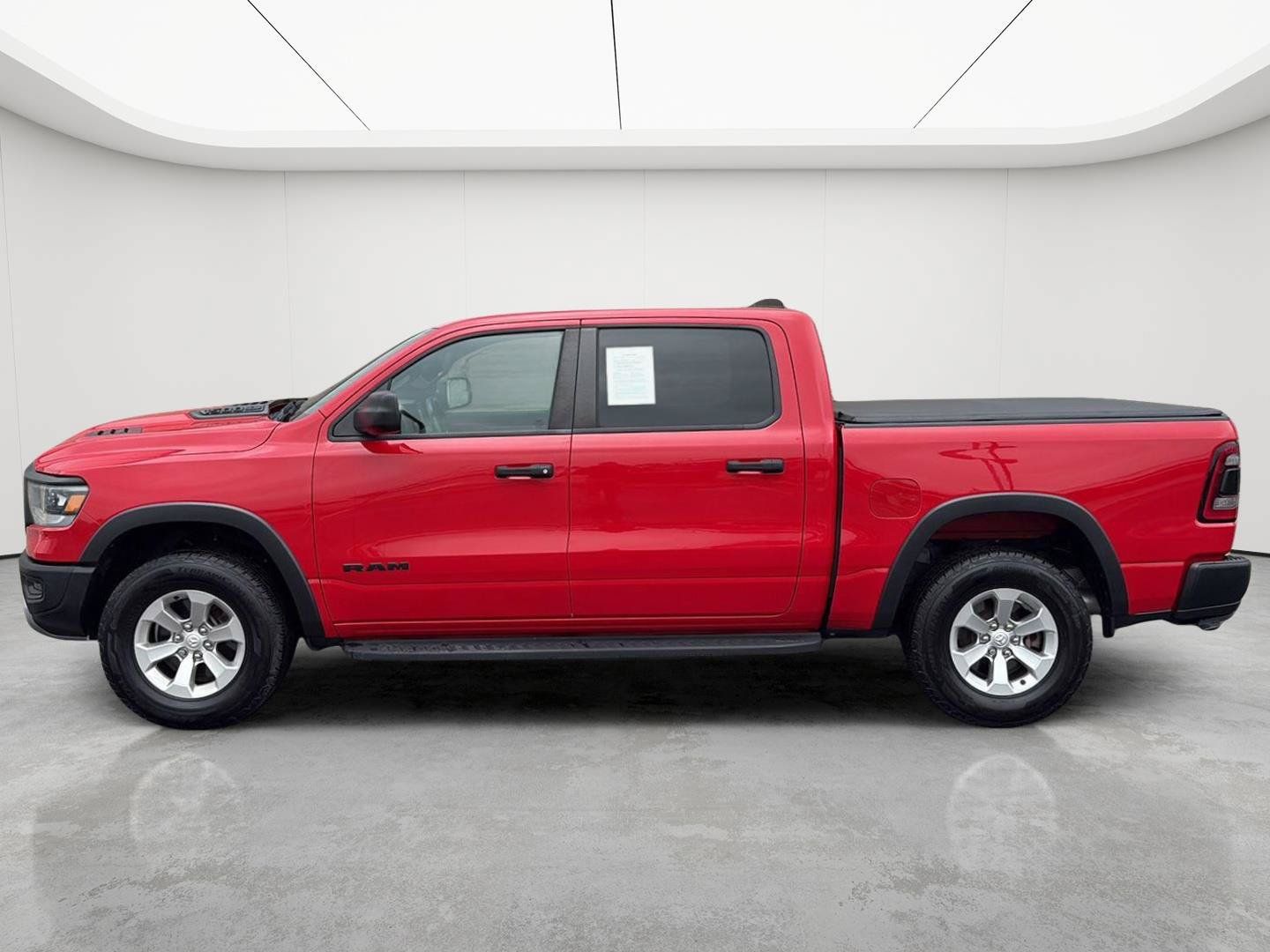 Used 2022 RAM 1500 Rebel AWD/4WD image 39