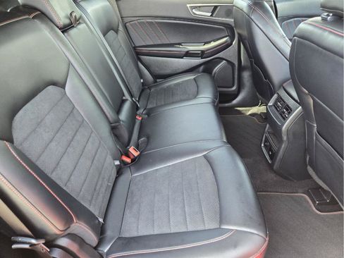 Used 2023 Ford Edge ST-Line AWD/4WD image 38