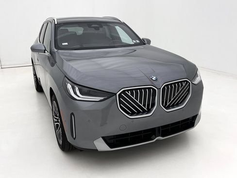 Certified 2026 BMW X3 xDrive30i w/ Premium Package AWD/4WD image 3