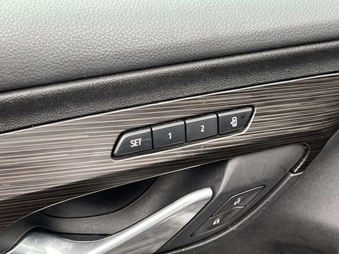 Used 2020 GMC Terrain SLT w/ Preferred Package FWD image 17