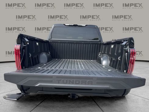 Used 2025 Toyota Tundra Platinum image 31