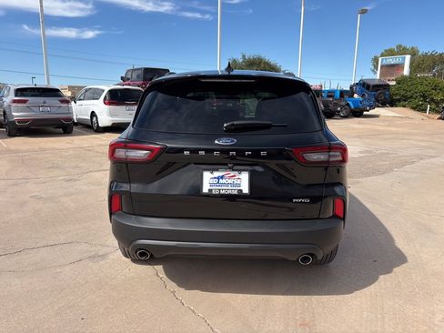 Used 2025 Ford Escape ST-Line Select image 6