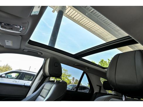 Used 2020 Mercedes-Benz GLE 580 4MATIC w/ Energizing Package Plus image 13