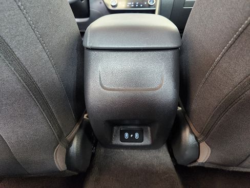 Used 2025 Hyundai Sonata SEL FWD image 31