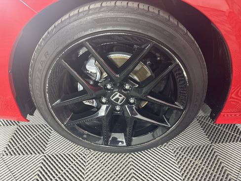 Certified 2024 Honda Civic Sport image 12