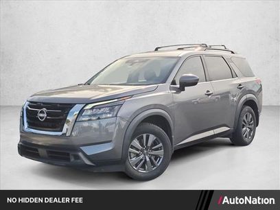 Used 2023 Nissan Pathfinder SV