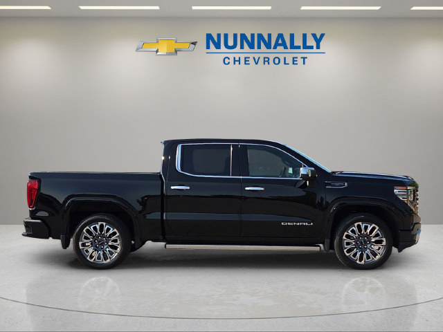 Used 2023 GMC Sierra 1500 Denali Ultimate AWD/4WD image 6