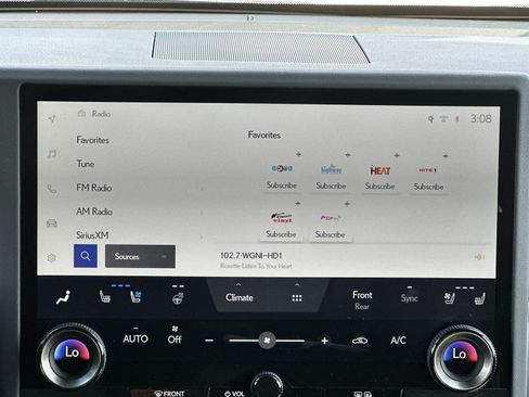 Used 2024 Lexus GX 550 w/ Cold Area Package AWD/4WD image 26