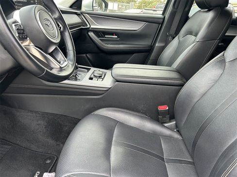Used 2024 MAZDA CX-90 3.3 Turbo w/ Premium Package image 11