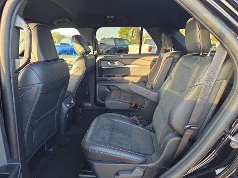 Certified 2025 Ford Explorer ST image 13