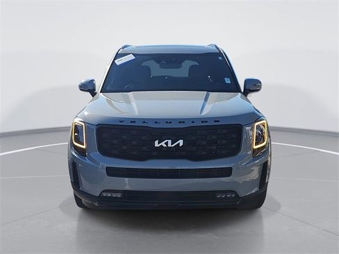 Used 2022 Kia Telluride SX w/ SX Prestige Package image 8