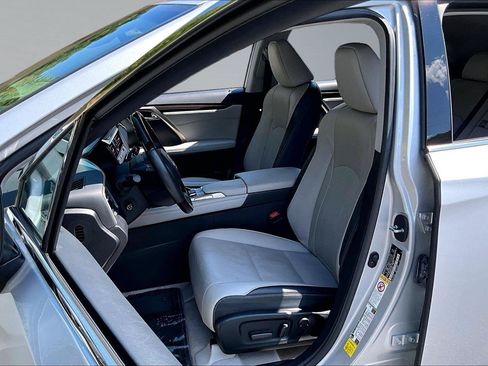 Used 2019 Lexus RX 350 AWD w/ Navigation Package image 25