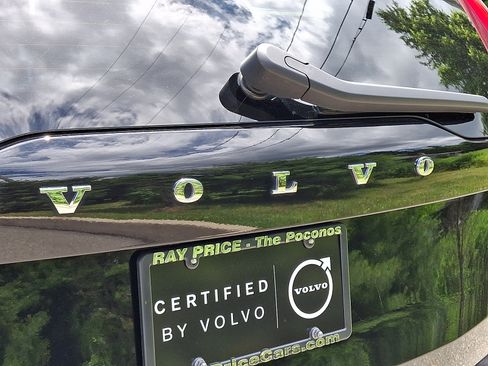 Certified 2023 Volvo XC90 B6 Ultimate w/ Protection Package AWD/4WD image 33