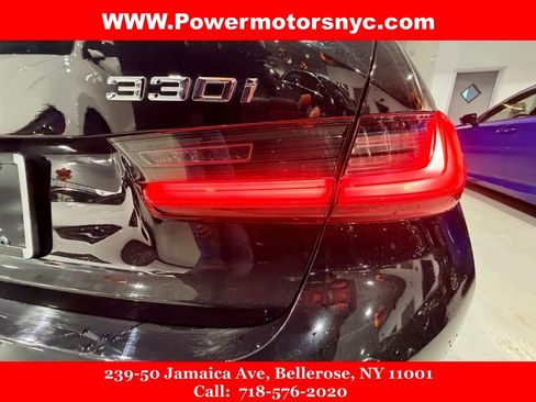 Used 2019 BMW 330i xDrive Sedan w/ Convenience Package image 15