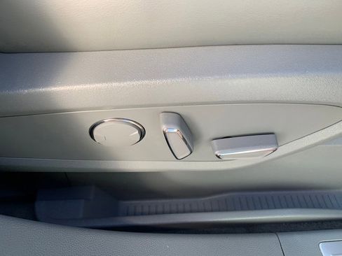 Used 2019 Lincoln Nautilus Reserve w/ Driver Assistance Package image 14