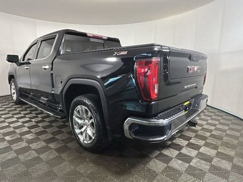 Used 2019 GMC Sierra 1500 SLT w/ SLT Premium Package AWD/4WD image 4