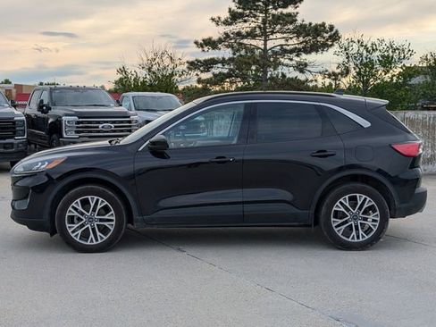 Used 2022 Ford Escape SEL w/ Technology Package AWD/4WD image 6