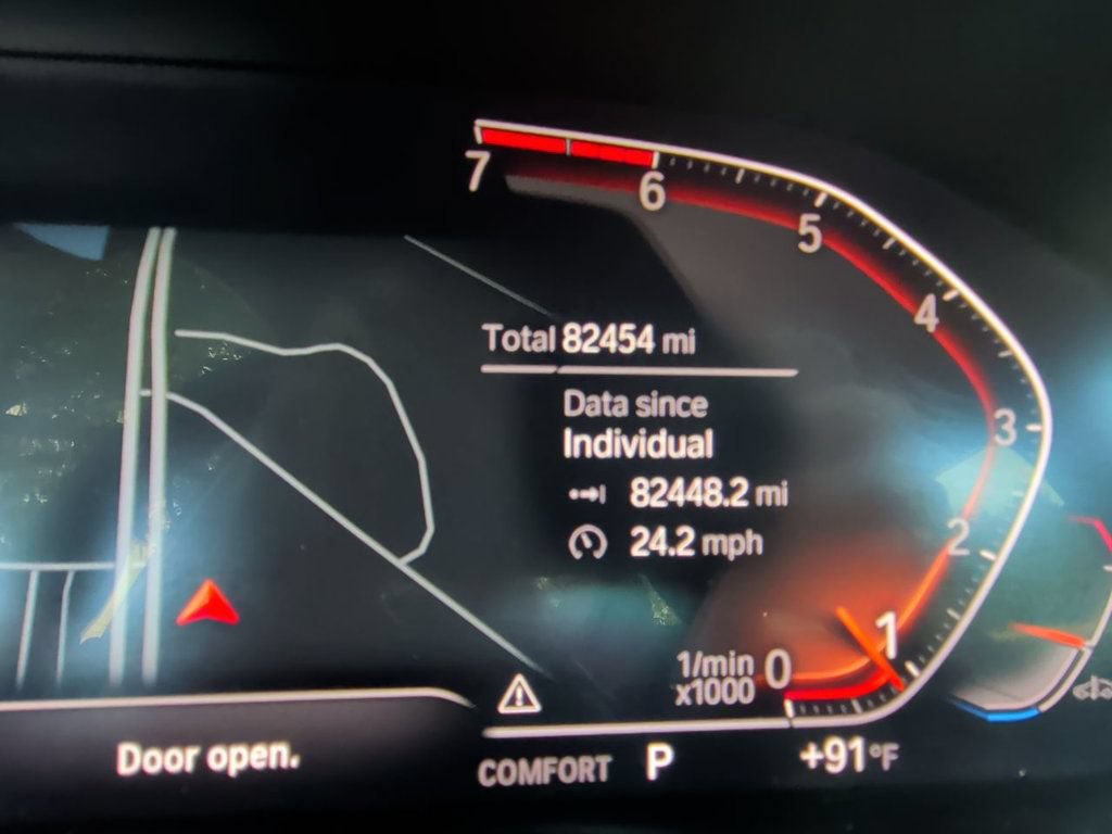 Used 2021 BMW 330i Sedan w/ M Sport Package RWD image 16