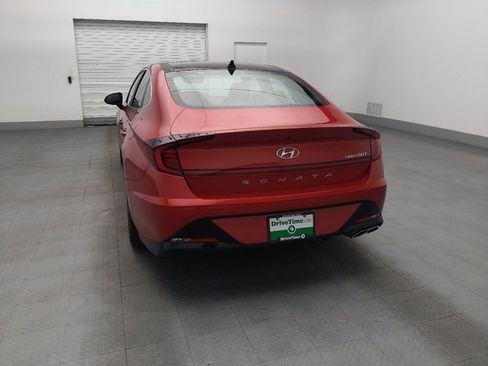 Used 2021 Hyundai Sonata Limited w/ Preferred Accessory Package FWD image 6
