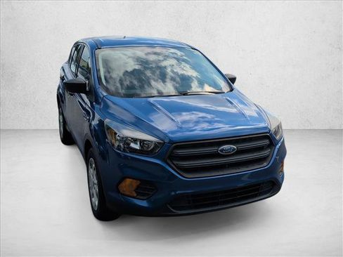 Used 2019 Ford Escape S FWD image 3