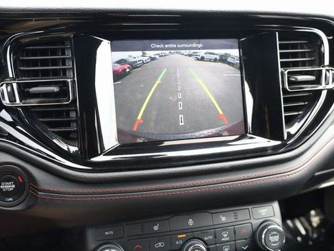 Used 2023 Dodge Durango GT image 17