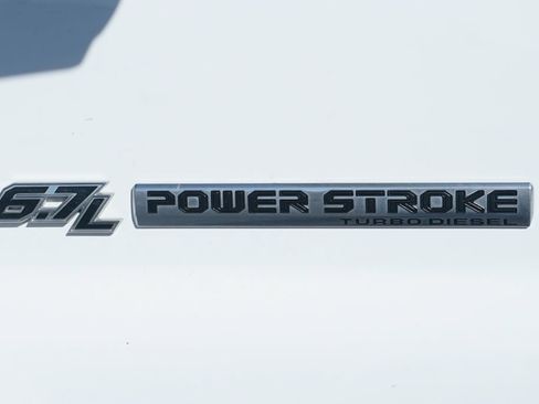 Used 2016 Ford F650 2WD Crew Cab Super Duty image 56