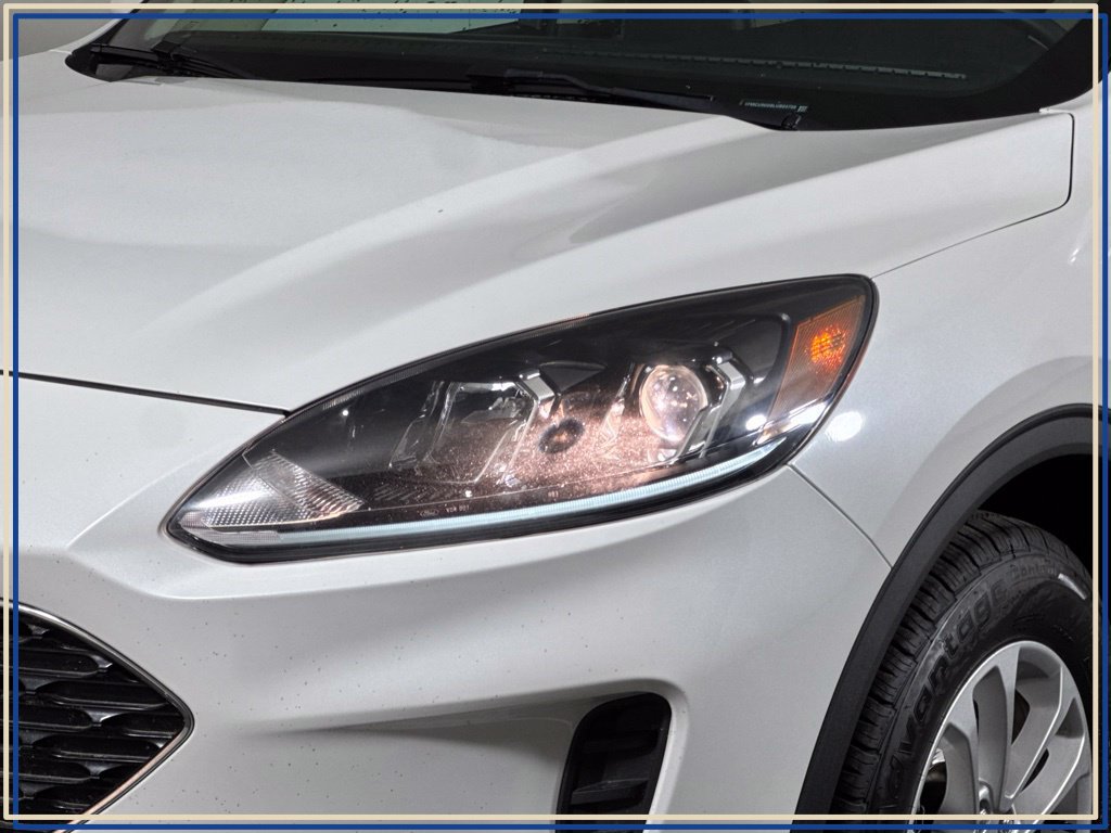 Used 2020 Ford Escape SE AWD/4WD image 2